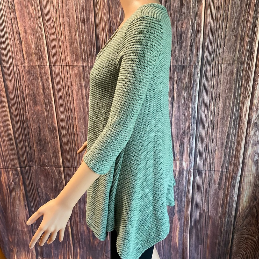Blue Rain Francesca’s size small sea foam green boho knit comfy cardigan - Picture 5 of 16